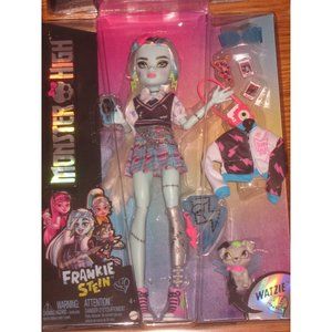 2022 Monster High Frankie Stein G3 Reboot Doll w pet Watzie